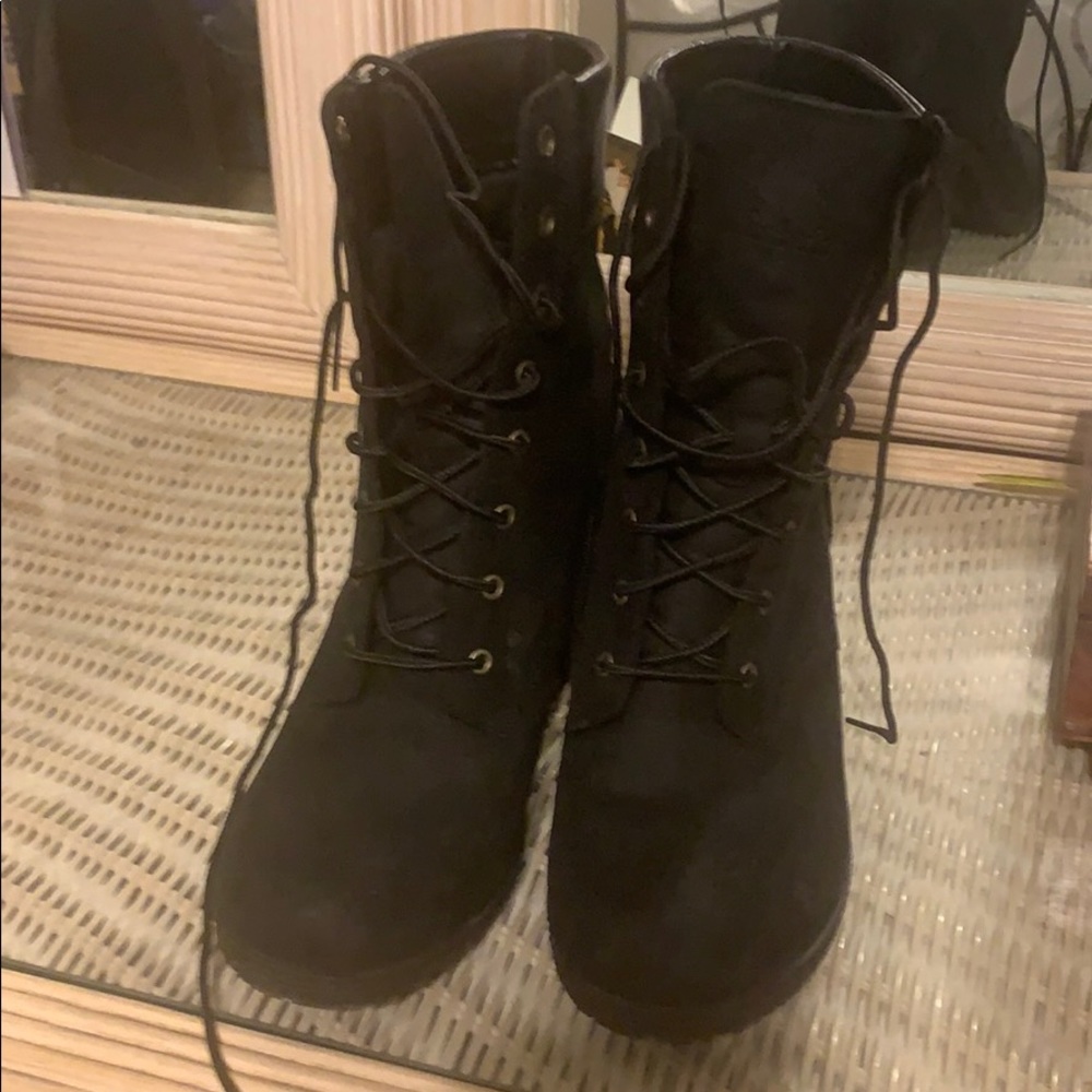 Black suede Timberland lace up boots